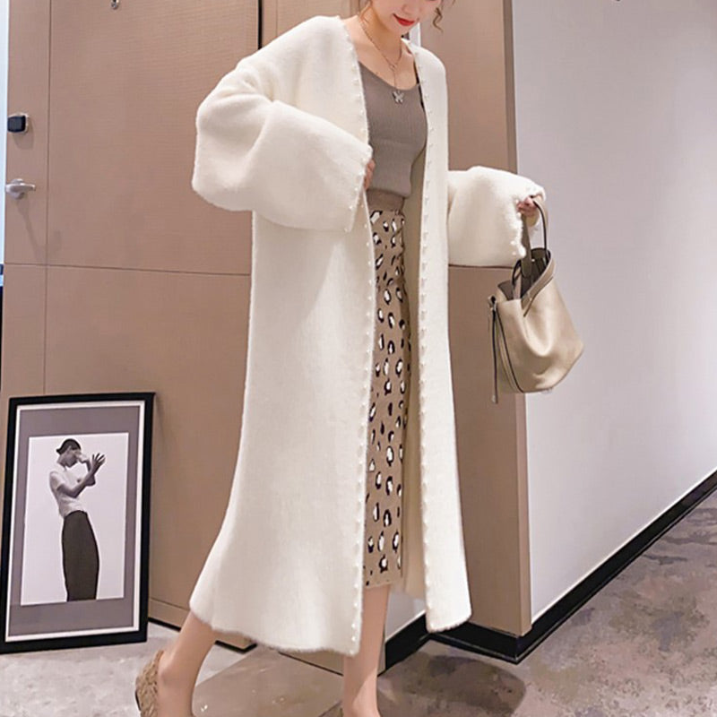 Women’s Luxury Pearl-Trimmed Fluffy Cardigan