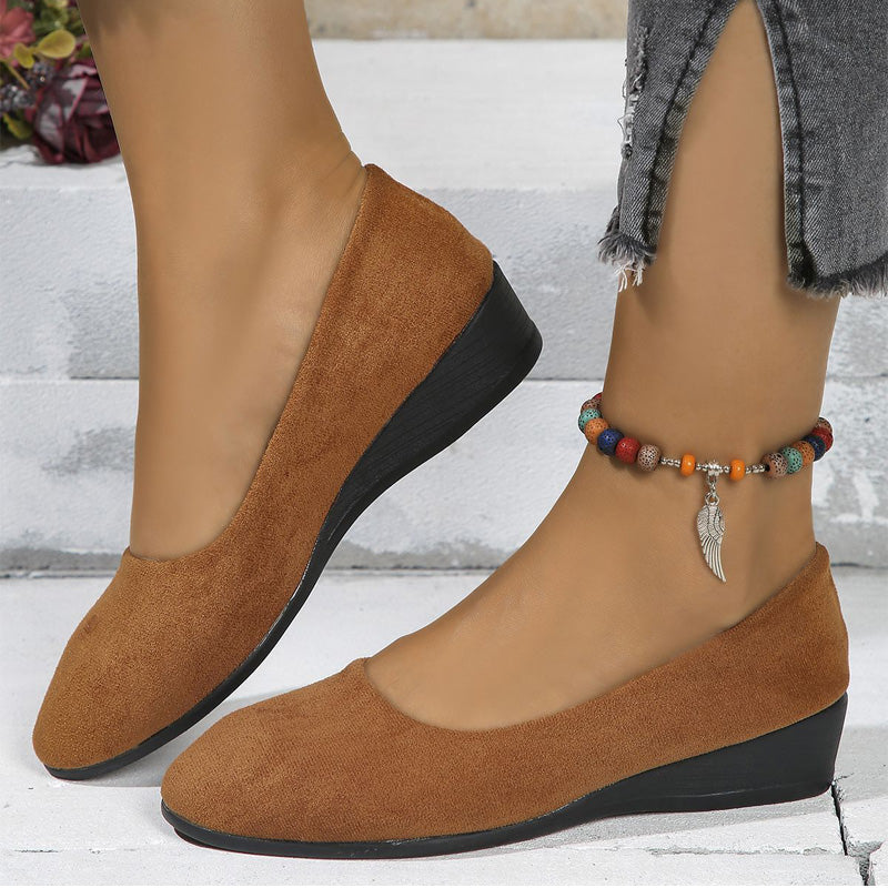 🔥Hot Sale🔥Elegant Lightweight Anti-Slip Low Heel Wedge Shoes