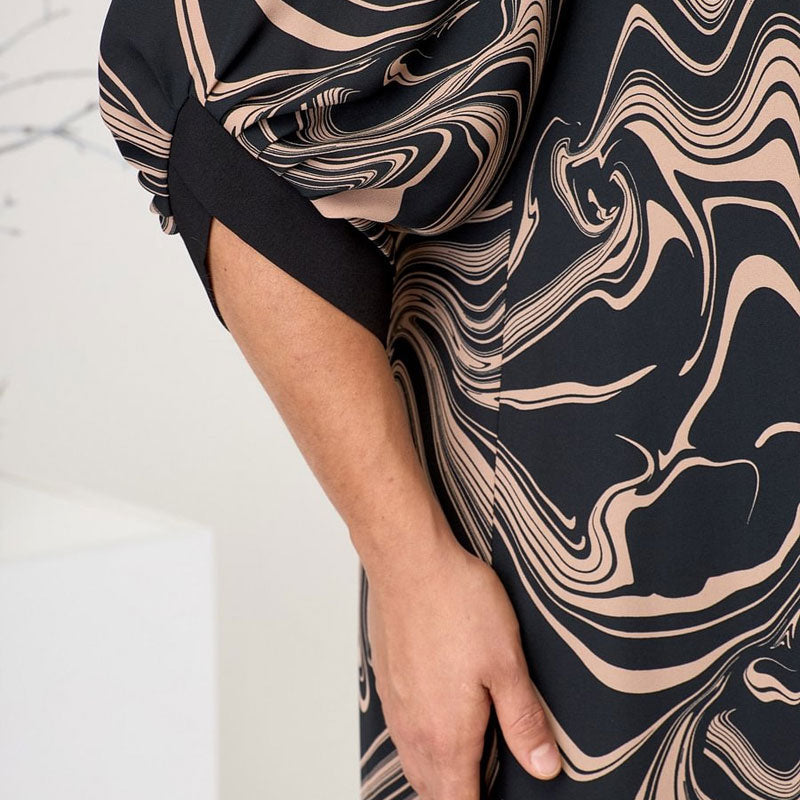 Three-Quarter Sleeve Marble Print Maxi Dress